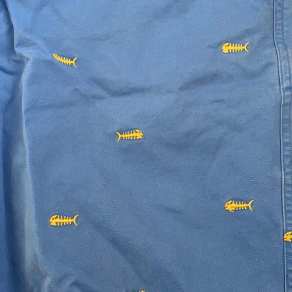 Cotton fish motif shorts - Picture 2 of 4